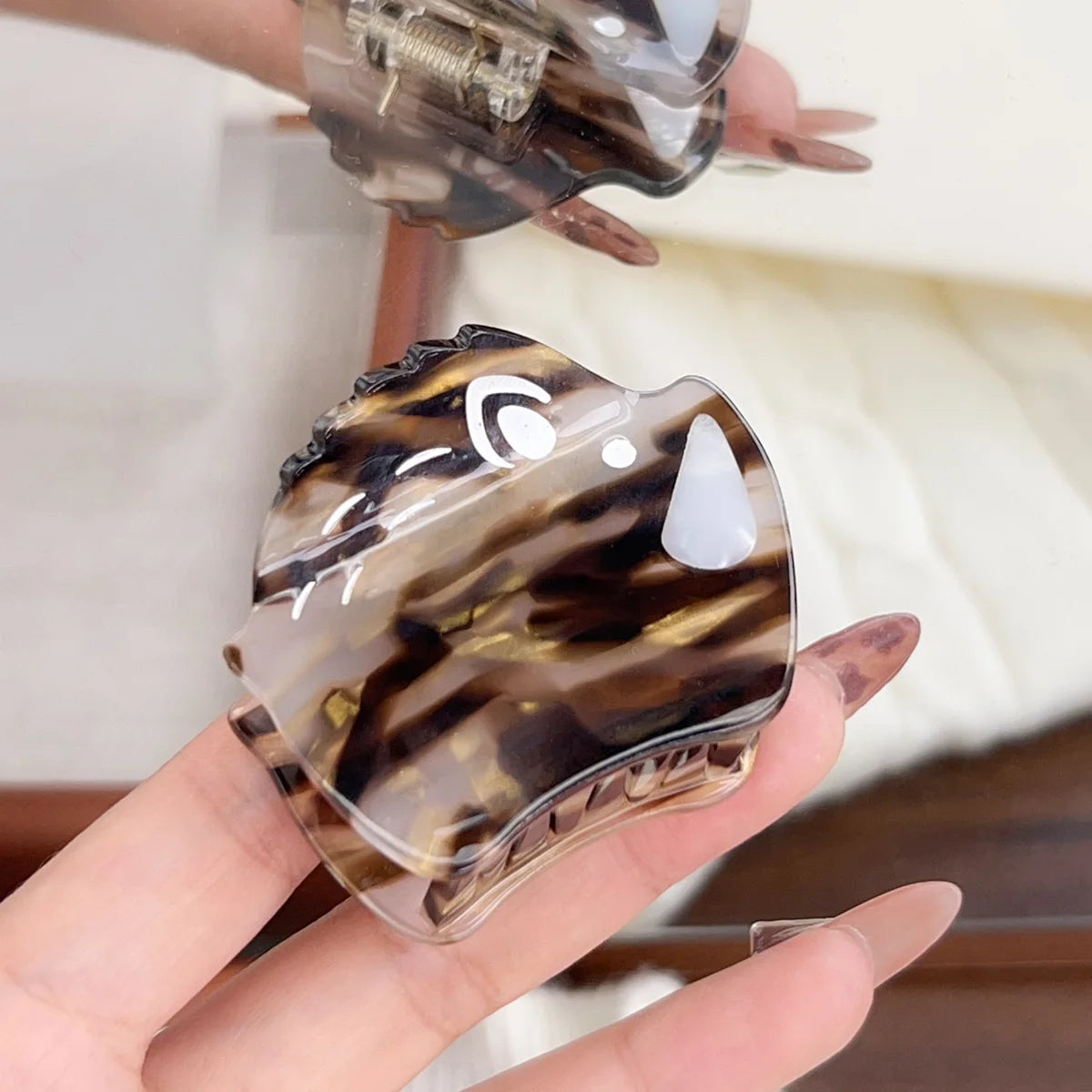 Schnauzer Lover Hair Claws