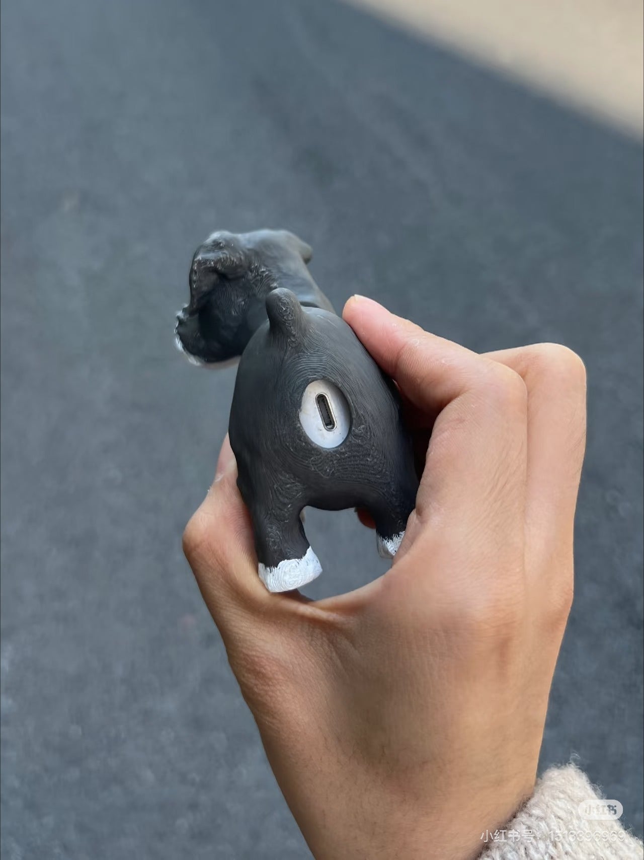 Exclusive Schnauzer Airpods Case